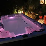 別荘 Berlinurlaub Im Gruenen, 6 Betten, Pool, Sauna, Spielplatz, Grill, Tischtennis ブランケンフェルデ＝マーロウ