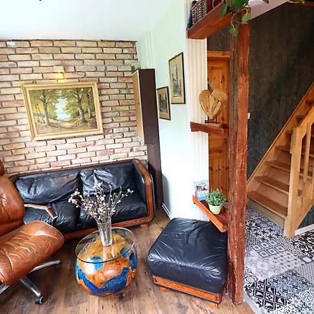 Berlinurlaub Im Gruenen, 6 Betten, Pool, Sauna, Spielplatz, Grill, Tischtennis Dom wakacyjny