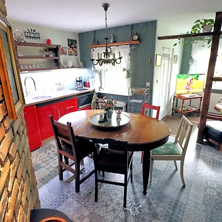 Berlinurlaub Im Gruenen, 6 Betten, Pool, Sauna, Spielplatz, Grill, Tischtennis Holiday home *