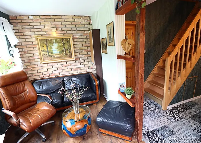 Berlinurlaub Im Gruenen, 6 Betten, Pool, Sauna, Spielplatz, Grill, Tischtennis Holiday home