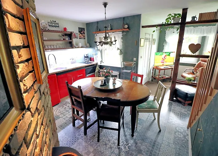 Berlinurlaub Im Gruenen, 6 Betten, Pool, Sauna, Spielplatz, Grill, Tischtennis Holiday home *